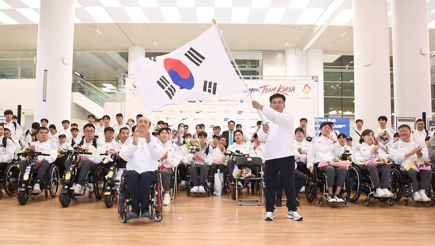 본문 이미지 - 2026 아이치·나고야 아시안패러게임을 마친 한국 선수단이 귀국했다. (대한장애인체육회 제공. DB 및 재배포 금지)