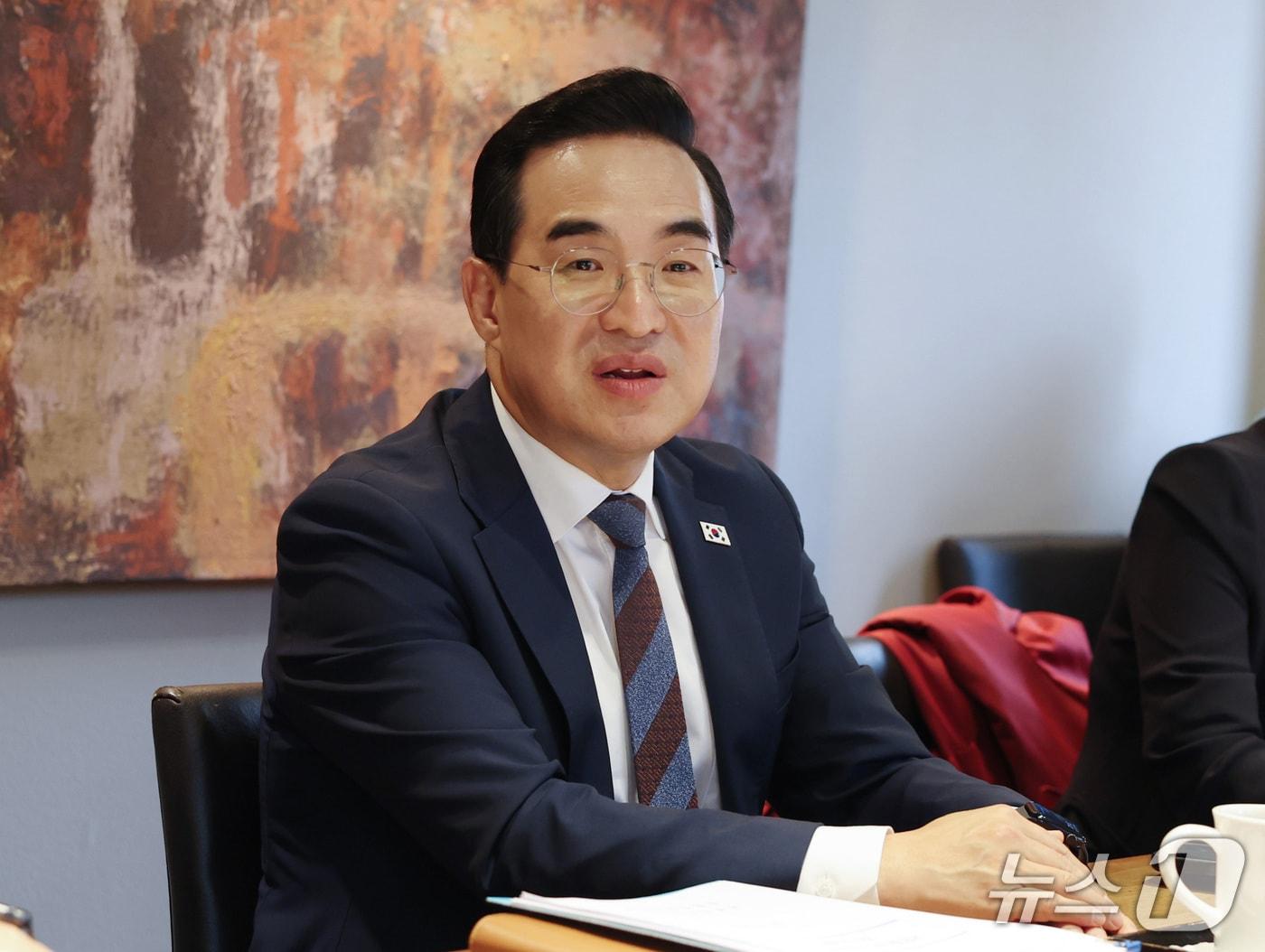 본문 이미지 - 박홍근 기획예산처 장관이 26일 오후 서울시 중구 컨퍼런스하우스달개비에서 열린 '공공일자리 간담회'에서 모두발언을 하고 있다. (기획예산처 제공. 재판매 및 DB 금지) 2026.10.26 ⓒ 뉴스1 이종덕 기자