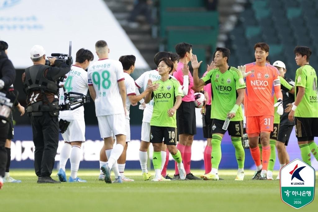 본문 이미지 - 대전 하나시티즌과 전북 현대가 0-0으로 비겼다. (한국프로축구연맹 제공. 재판매 및 DB 금지)