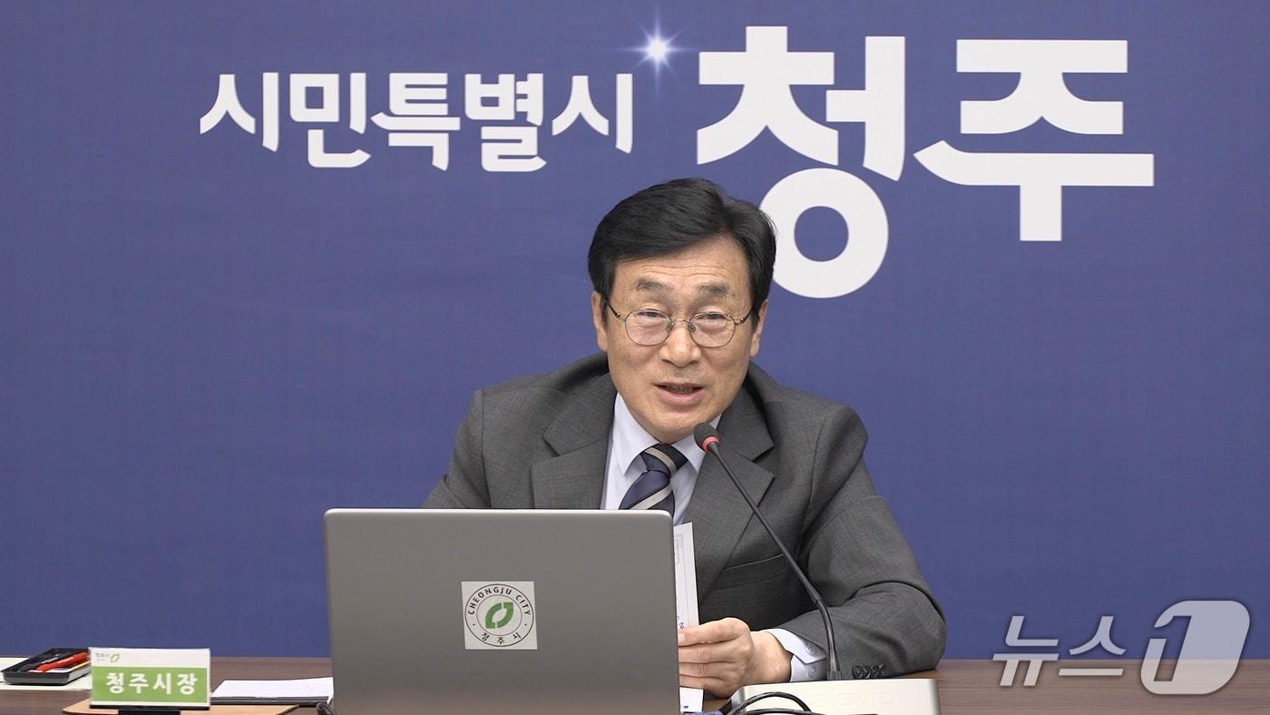 본문 이미지 - 이장섭 청주시장.(시 제공. 재판매 및 DB금지) 2026.10.6/뉴스1