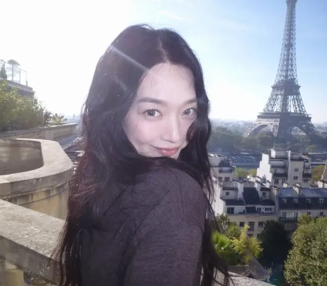 본문 이미지 - 신민아 인스타그램