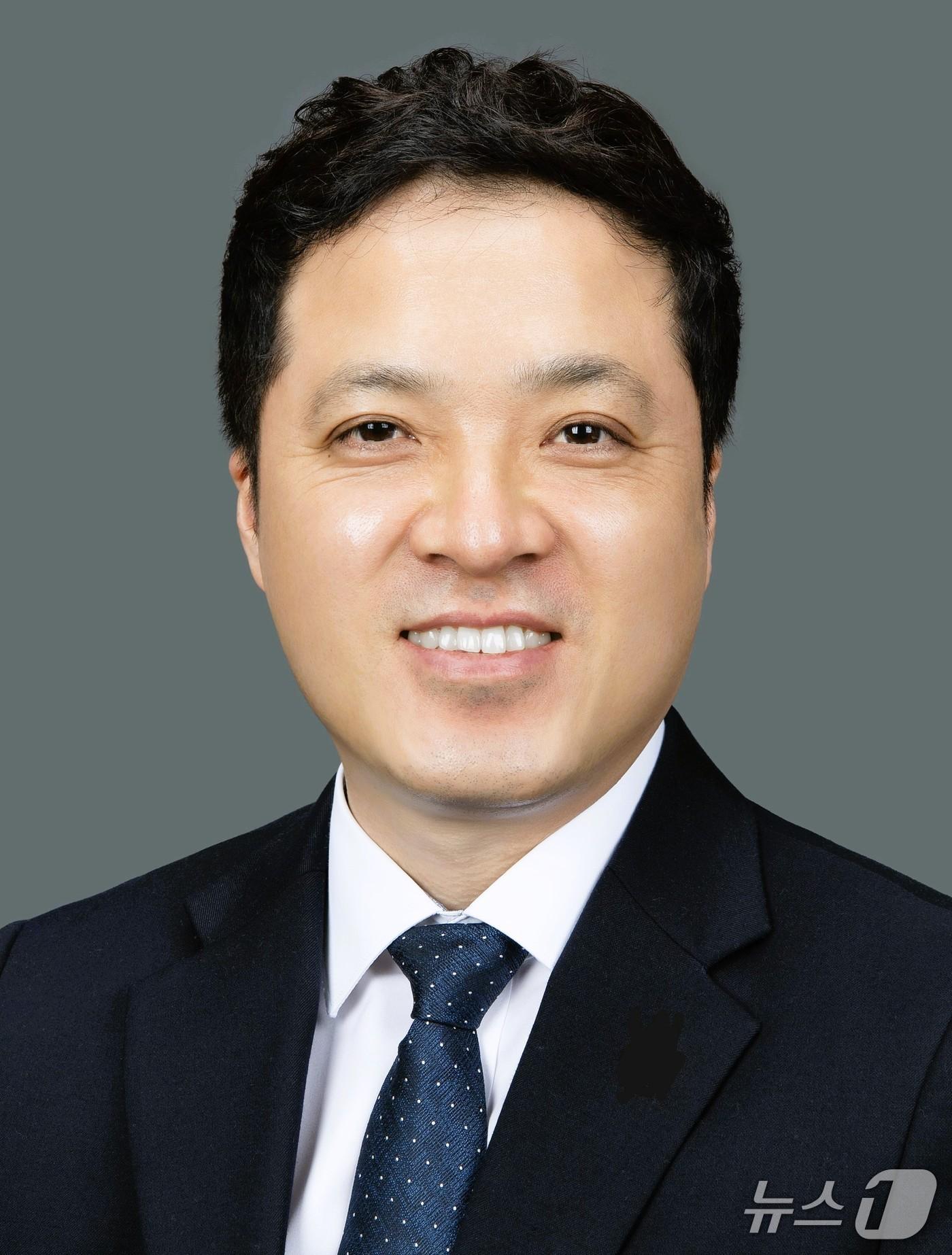 본문 이미지 - 동두천시장 선거에 도전하는 박태희 전 경기도의회 의원.(박태희 제공. 재판매 및 DB금지)/뉴스1