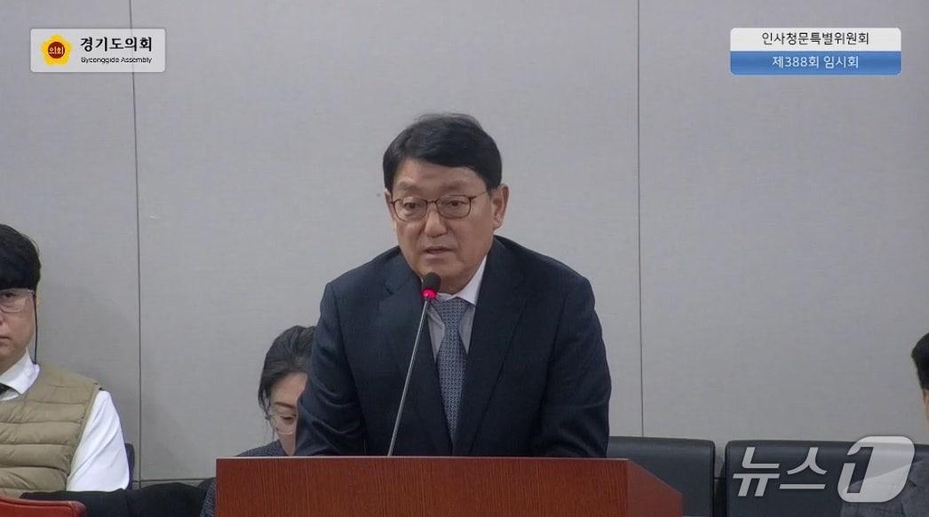 본문 이미지 - 박재만 경기교통공사 사장 후보자가 10일 경기도의회 인사청문특별위원회 인사청문회에 출석해 발언하고 있다.(경기도의회 생중계 캡처)/