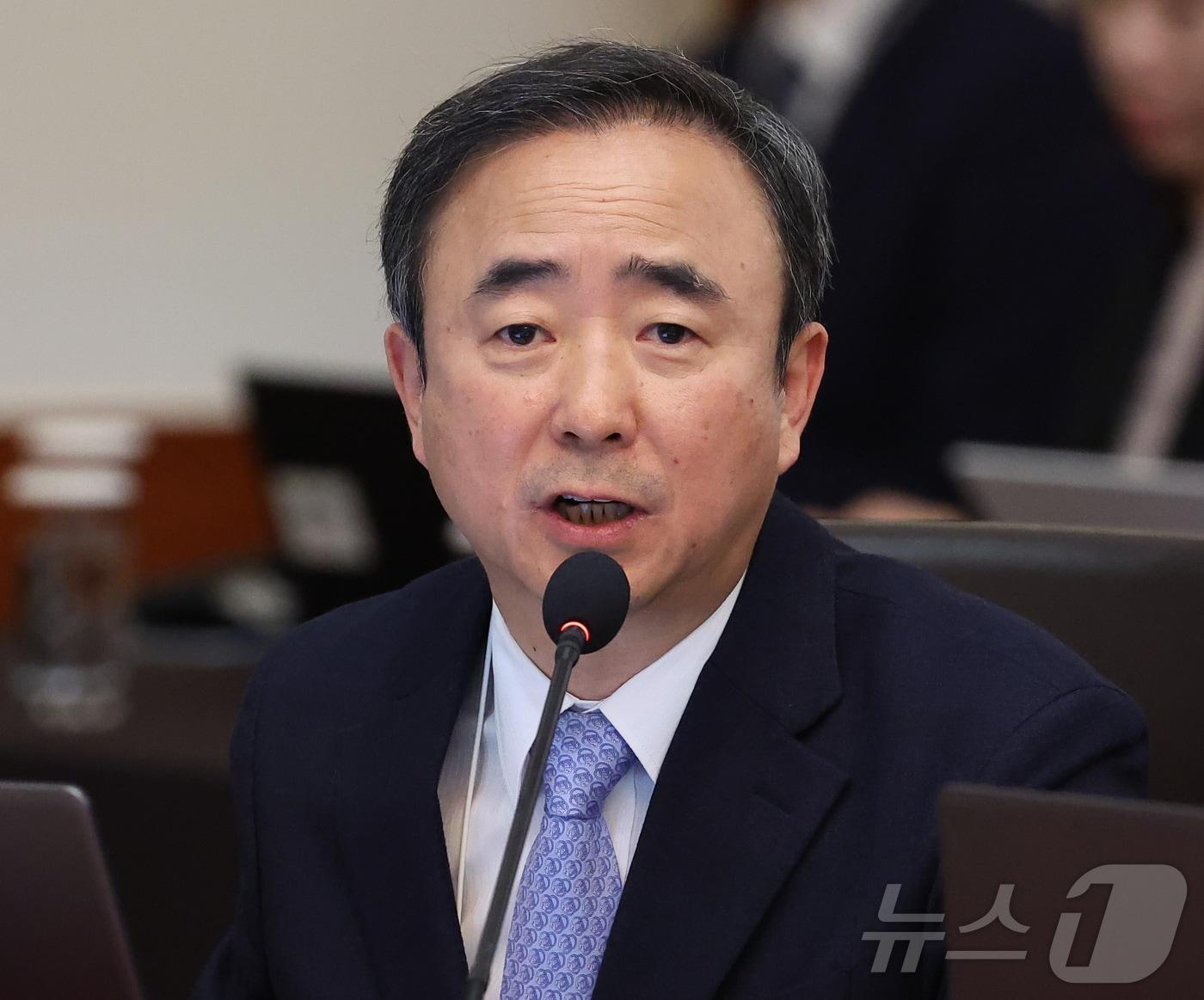 본문 이미지 - 임문영 국가인공지능전략위원회 상근부위원장이 10일 청와대에서 열린 국무회의에서 발언을 하고 있다. 2026.2.10 ⓒ 뉴스1 허경 기자