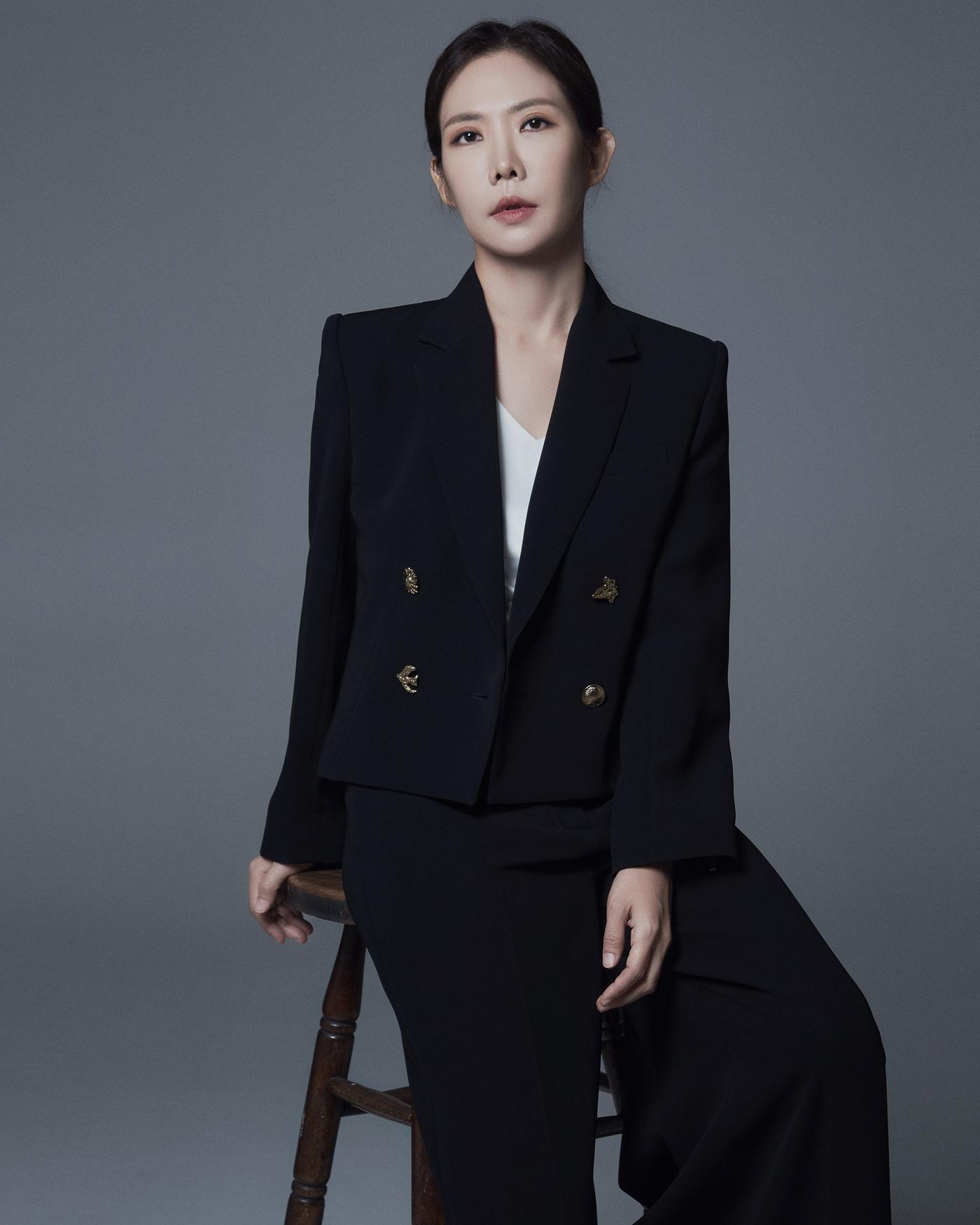 본문 이미지 - 바이올리니스트이자 작가, 배우로 활동 중인 융합 아티스트 노엘라 (본인 제공)