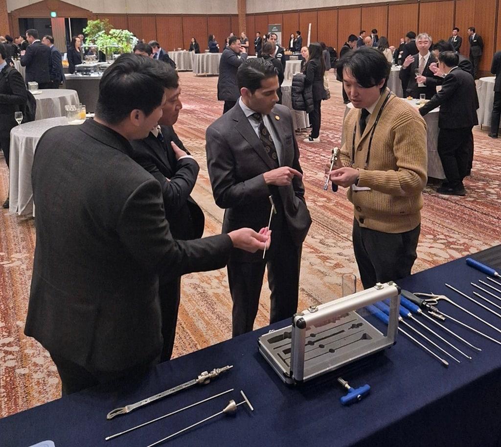 본문 이미지 - 엘앤케이바이오메드가 일본 SRS 학회에 참가해 제품 경쟁력을 선보였다.(엘앤케이바이오메드 제공)/뉴스1