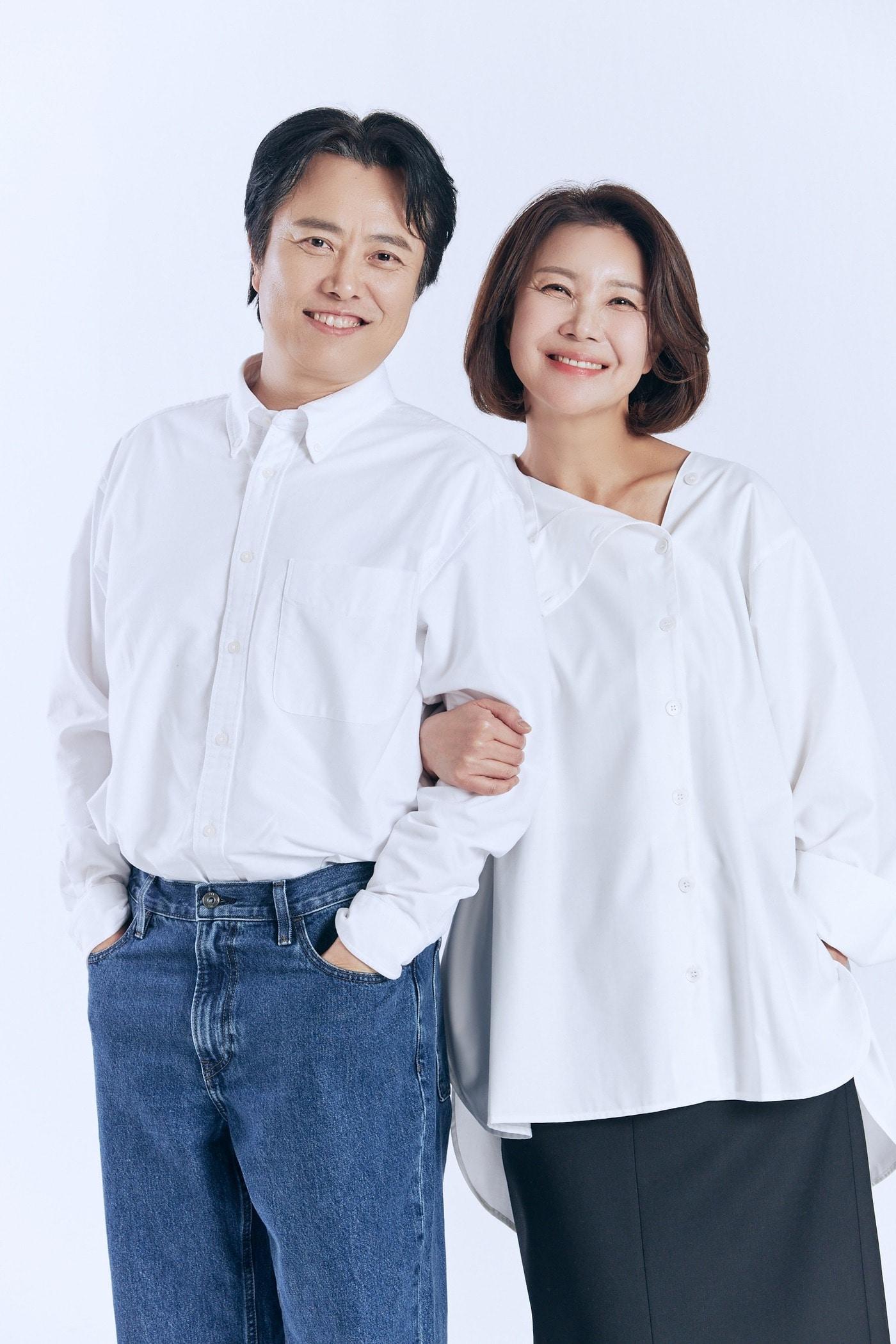 본문 이미지 - 서현철, 정재은 부부 /사진제공=MUMW