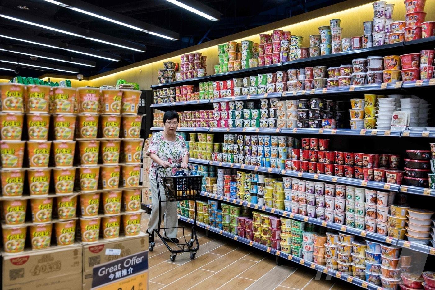 본문 이미지 - 홍콩의 한 슈퍼마켓<자료사진>ⓒ AFP=뉴스1