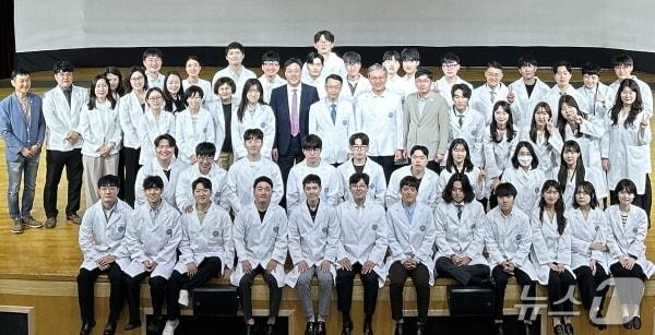 본문 이미지 - 우석대 약학과 학생들.(우석대 제공, 재판매 및 DB 금지)/뉴스1