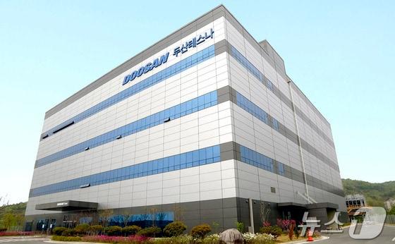 본문 이미지 - 두산테스나 서안성사업장 전경(두산테스나 제공)