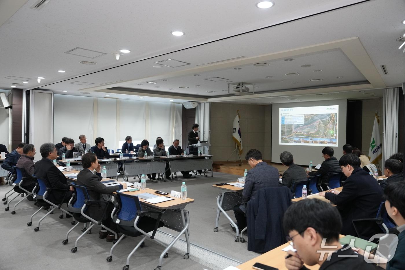 본문 이미지 - 새만금개발공사가 11일 새만금 제2산단 착수보고회를 갖고 있다.(새만금개발공사 제공. 재판매 및 DB금지)
