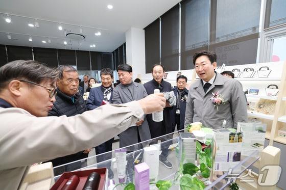 본문 이미지 - 강원 원주시 중소기업 제품 전시판매장 자료 사진. (재판매 및 DB금지) /뉴스1