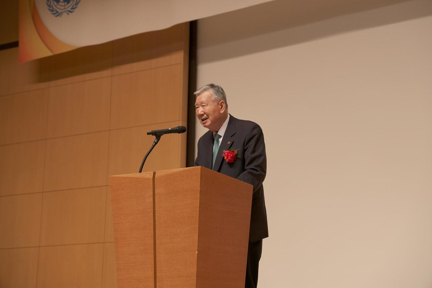 본문 이미지 - 이중근 신임 유엔한국협회 회장이 12일 취임식에서 취임사를 하고 있다.(부영그룹 제공) / 뉴스1 ⓒ News1