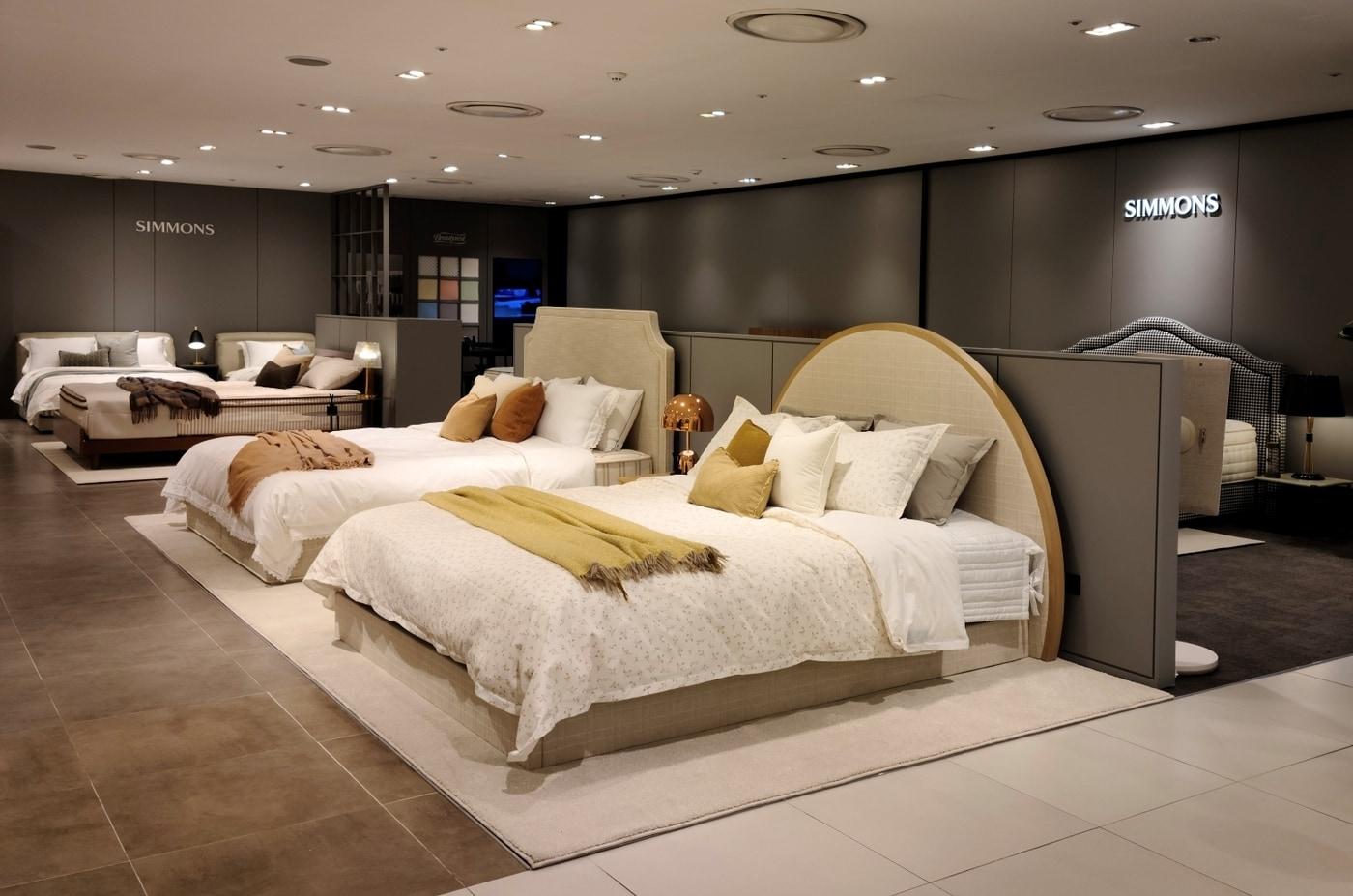 본문 이미지 - 시몬스는 롯데백화점 일산점 매장 (시몬스 제공)