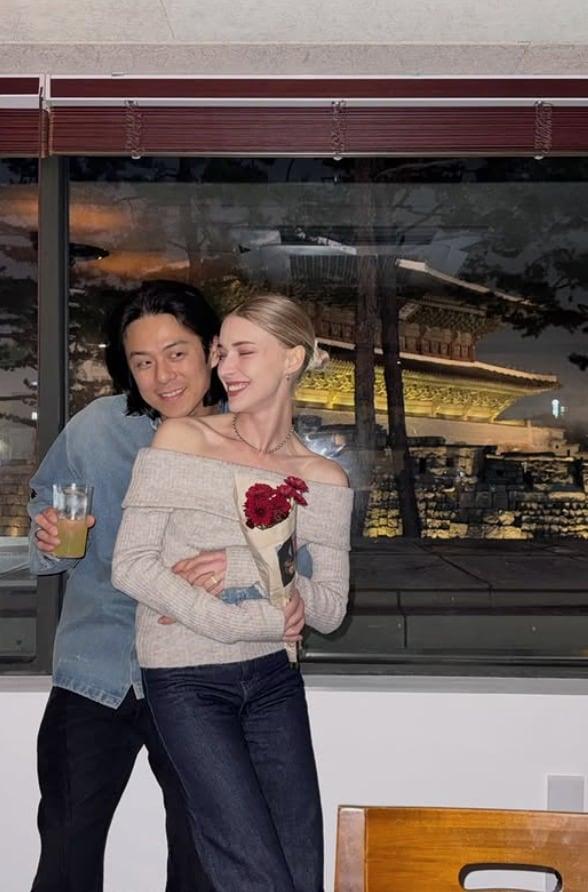 본문 이미지 - 모델 스테파니 미초바 인스타그램