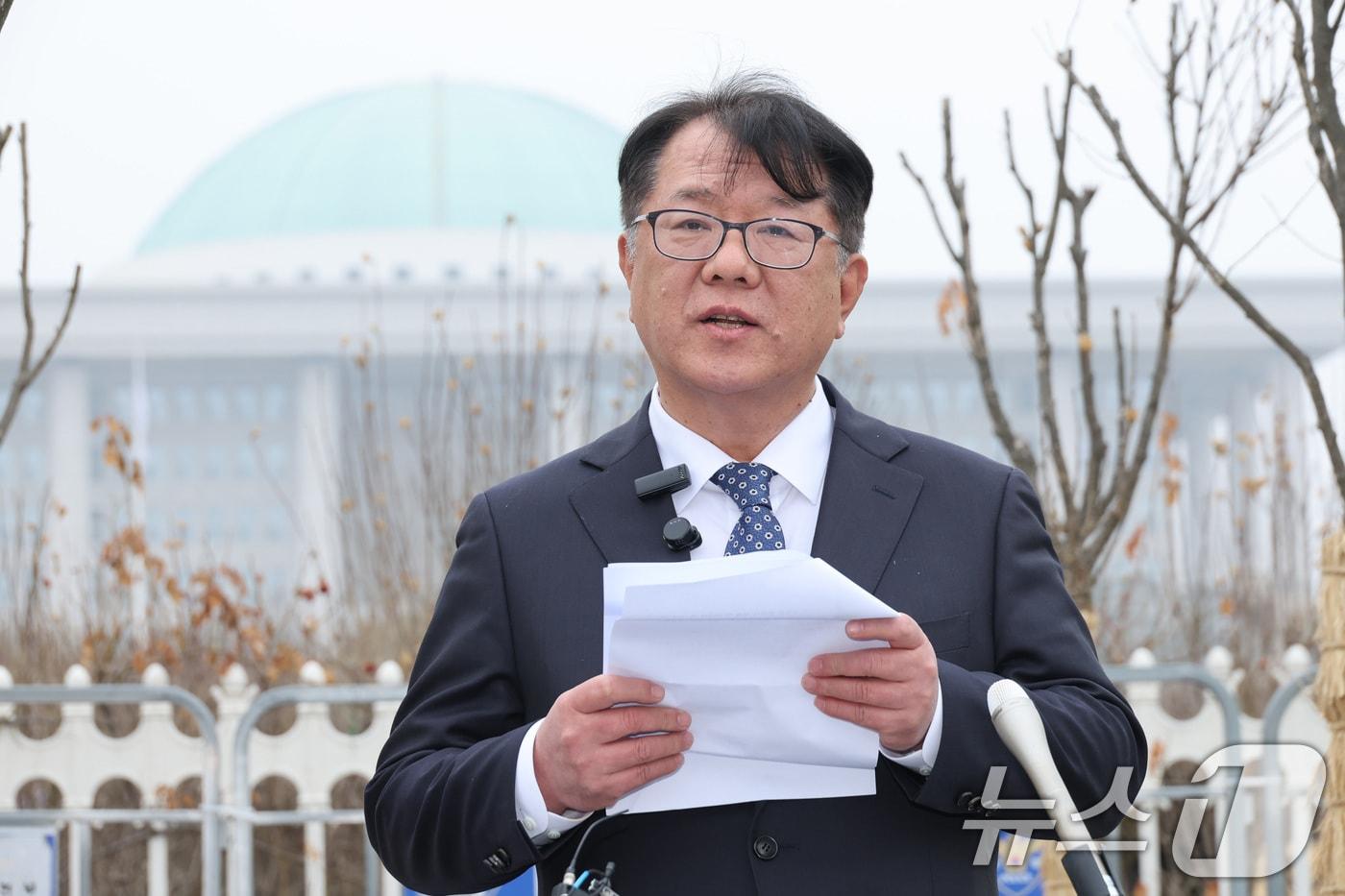 본문 이미지 - 서민석 변호사. 2026.2.13 ⓒ 뉴스1 신웅수 기자