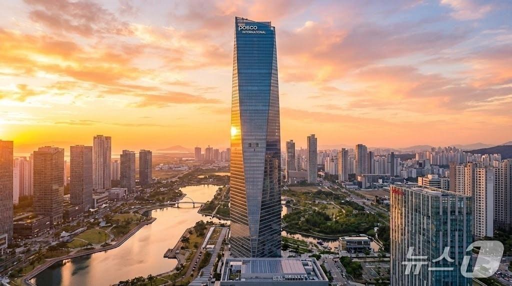 본문 이미지 - 포스코인터내셔널 사옥 전경(포스코인터내셔널 제공)