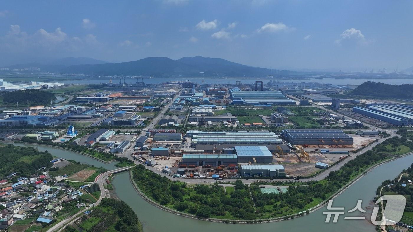 본문 이미지 - 율촌산단 전경.(전남도 제공. 재판매 및 DB금지) 2026.2.14/뉴스1