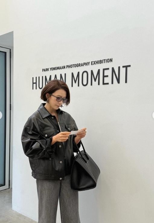 본문 이미지 - 배우 김희애 인스타그램