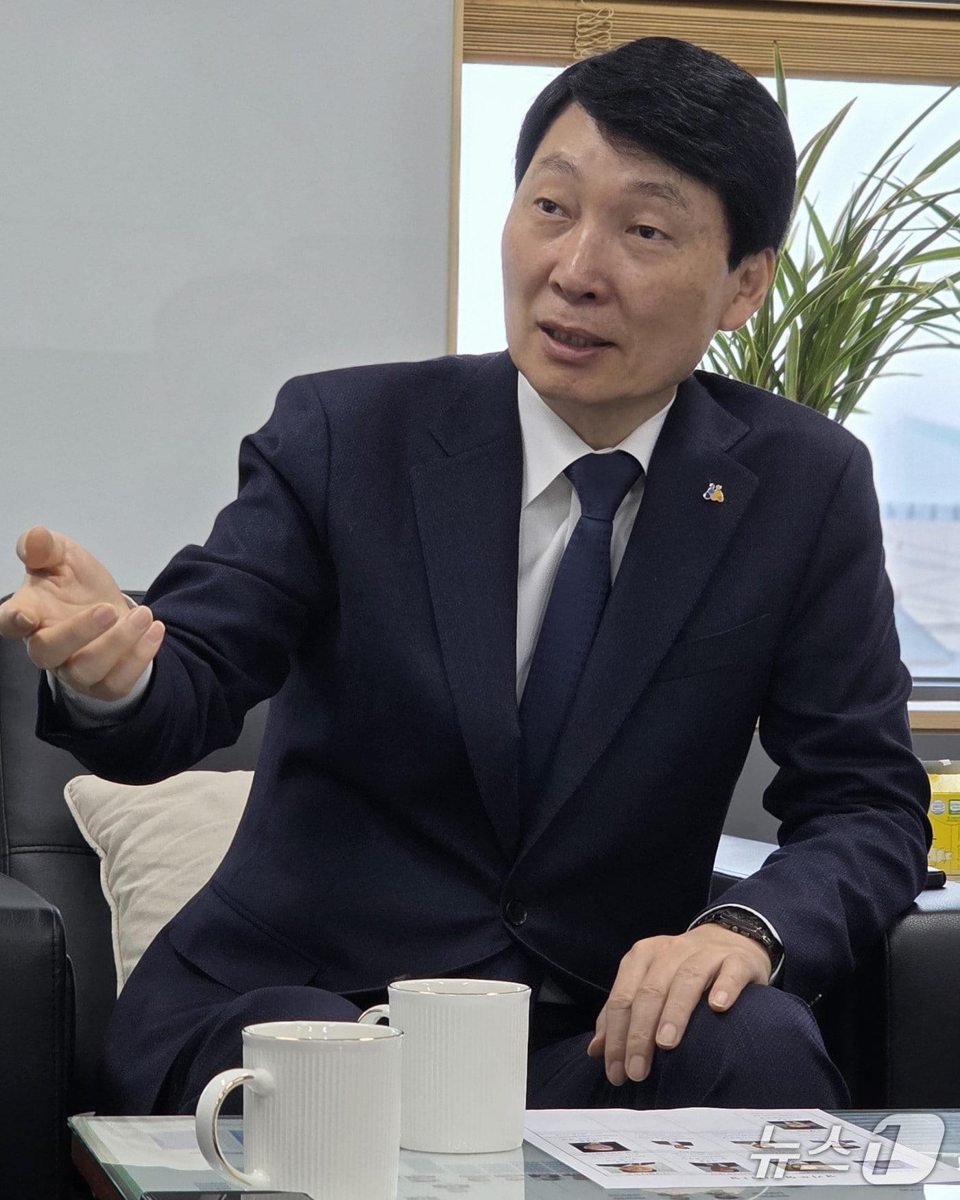 본문 이미지 - 김민철 경기도시장상권진흥원장. /뉴스1