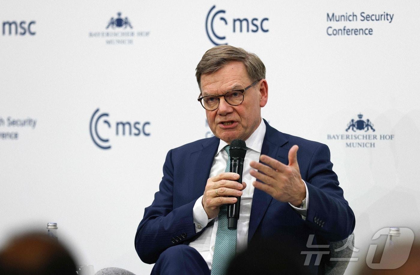 본문 이미지 - 요한 바데풀 독일 외무장관이 14일(현지시간) 독일 남부 뮌헨에서 열린 제62차 뮌헨 안보회의(MSC)에서 연설하고 있다. 2026.02.14. ⓒ AFP=뉴스1 ⓒ News1 이정환 기자