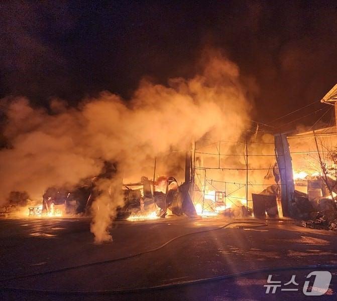 본문 이미지 - 화재 현장. (경기도소방재난본부 제공. 재판매 및 DB 금지) 2026.2.14/뉴스1