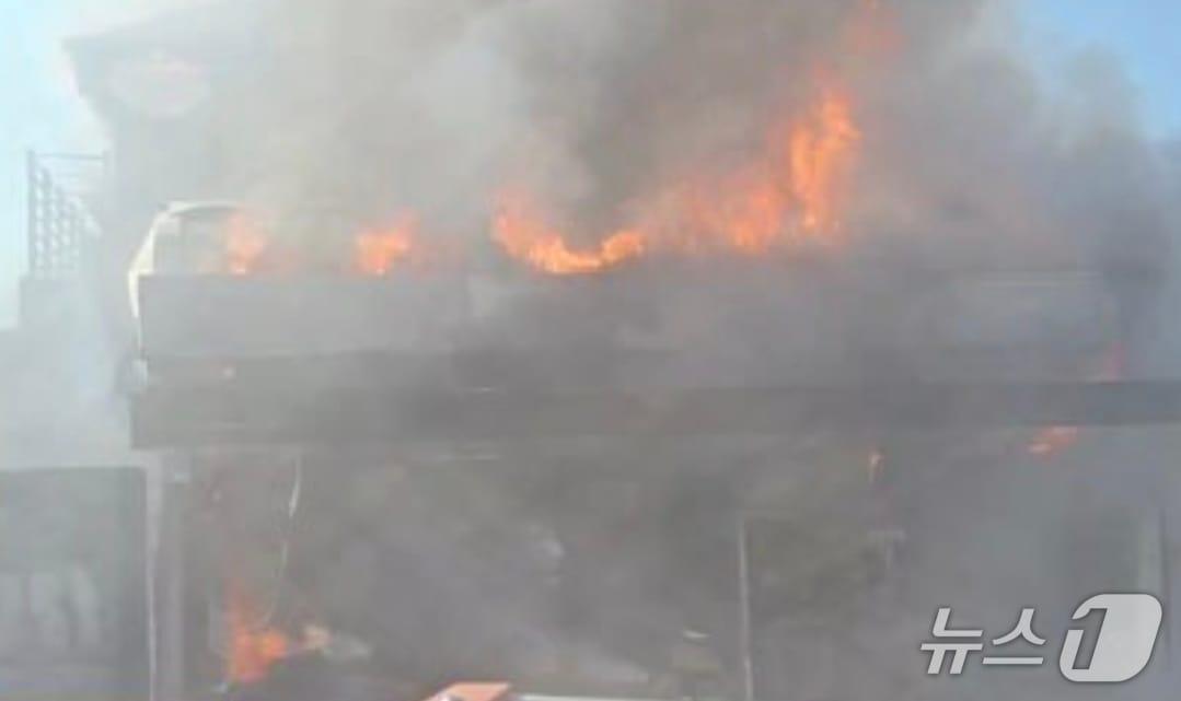 본문 이미지 - 화재 현장. (경기도소방재난본부 제공. 재판매 및 DB 금지) 2026.2.17/뉴스1