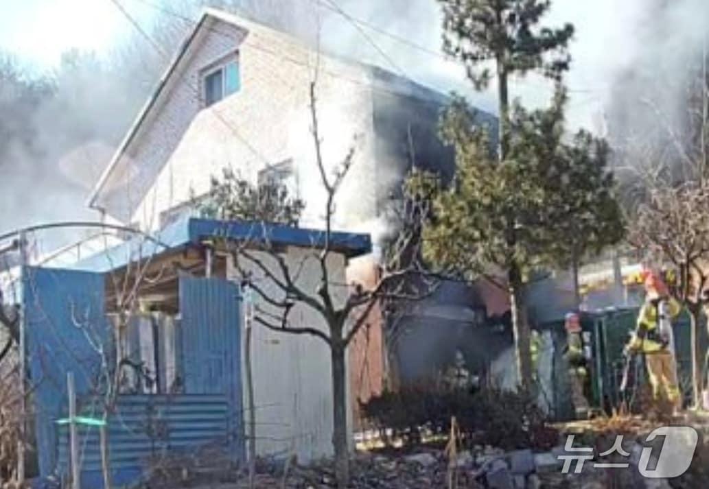본문 이미지 - 양평 화재 현장(경기도소방재난본부 제공. 재판매 및 DB 금지)/뉴스1