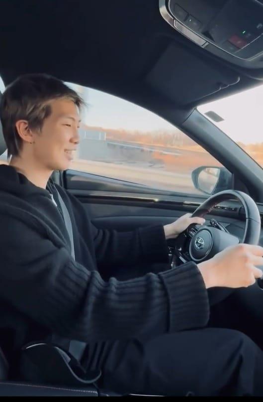 본문 이미지 - 방탄소년단 RM 인스타그램