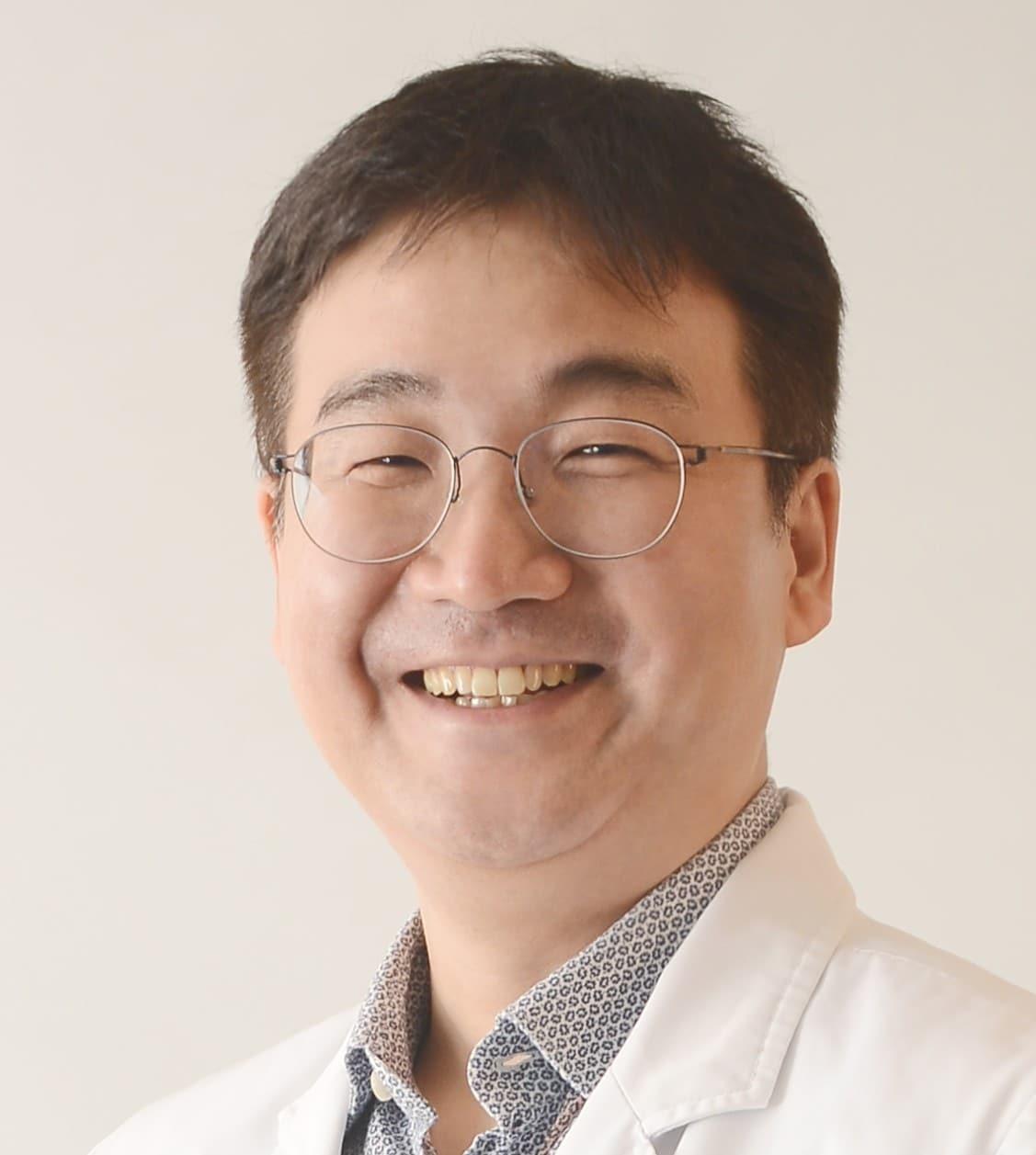 본문 이미지 - 국악콘서트 '다담' 이야기 손님 윤대현 서울대학교병원 강남센터 정신건강의학과 교수