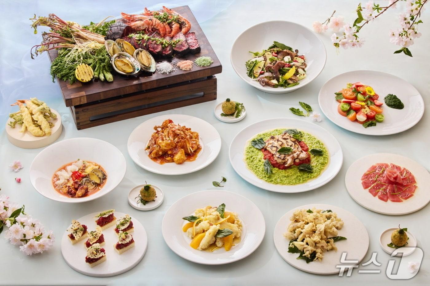 본문 이미지 - 카시아 속초 뷔페 레스토랑 '비스타' 봄 시즌 뷔페 메뉴.(호텔 제공, 재판매 및 DB 금지) 2026.2.19/뉴스1