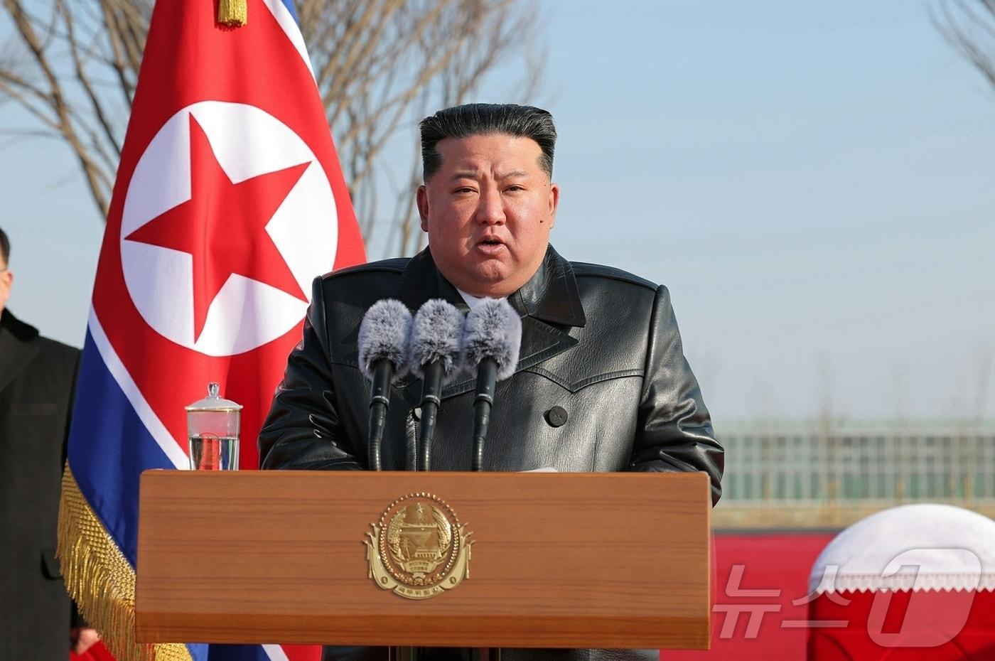 본문 이미지 - (평양 노동신문=뉴스1) = 김정은 북한 노동당 총비서. [국내에서만 사용가능. 재배포 금지. DB 금지. For Use Only in the Republic of Korea. Redistribution Prohibited] rodongphoto@news1.kr