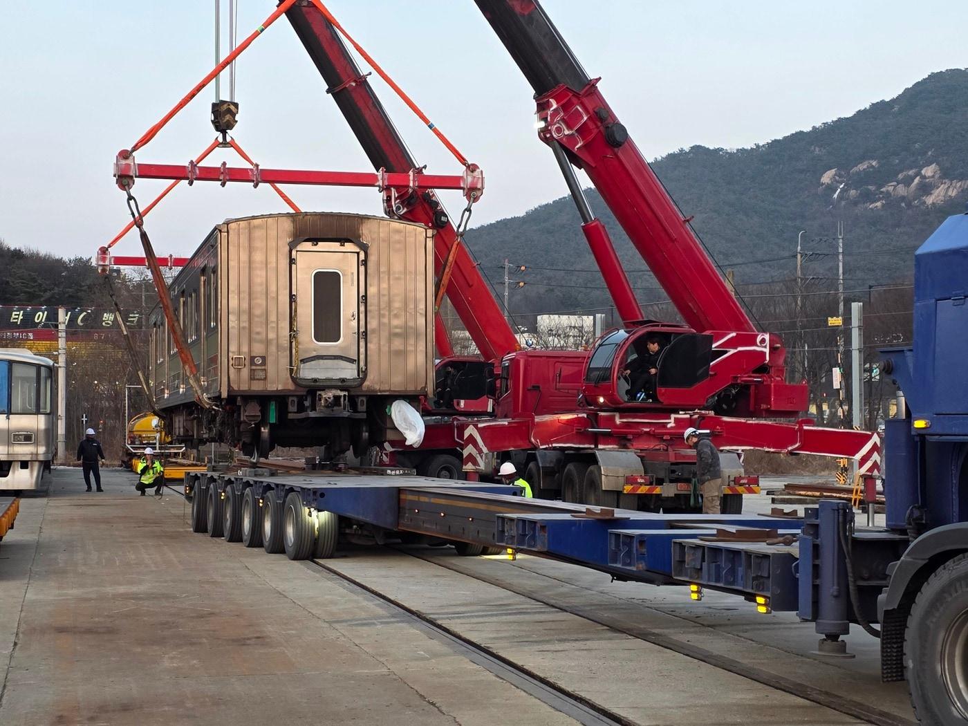 본문 이미지 - 8호선 열차 긴급 복구