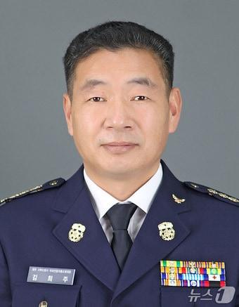 본문 이미지 - 김희주 마라전담의용소방대장(제주소방안전본부 제공. 재판매 및 DB금지)/뉴스1