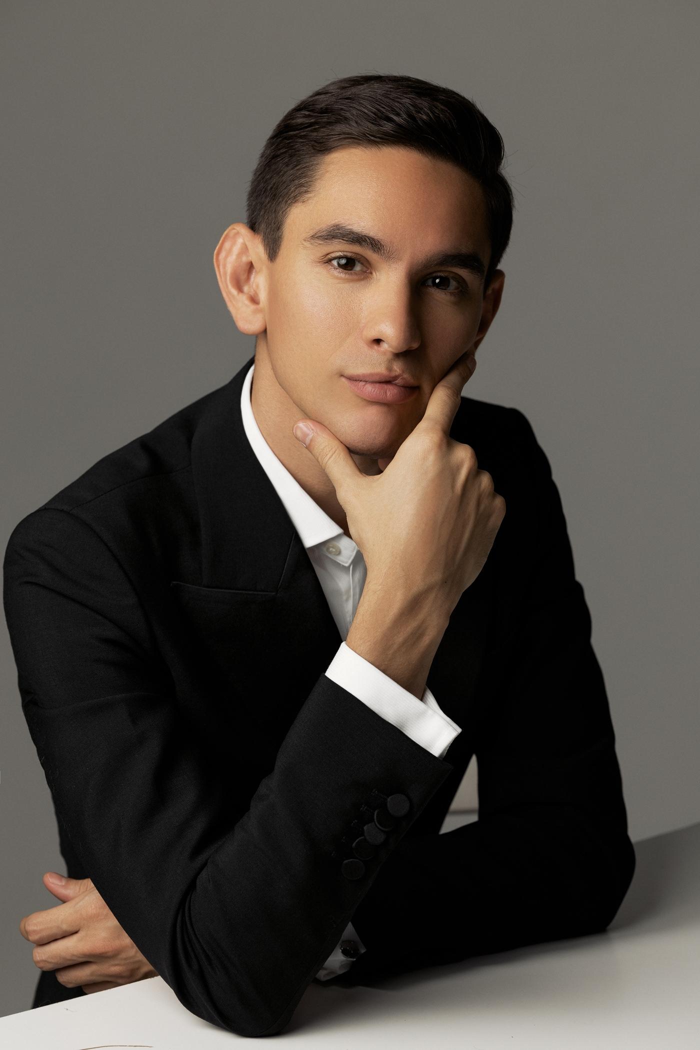 본문 이미지 - 피아니스트 드미트리 시쉬킨(c)Alexandra Aksentieva