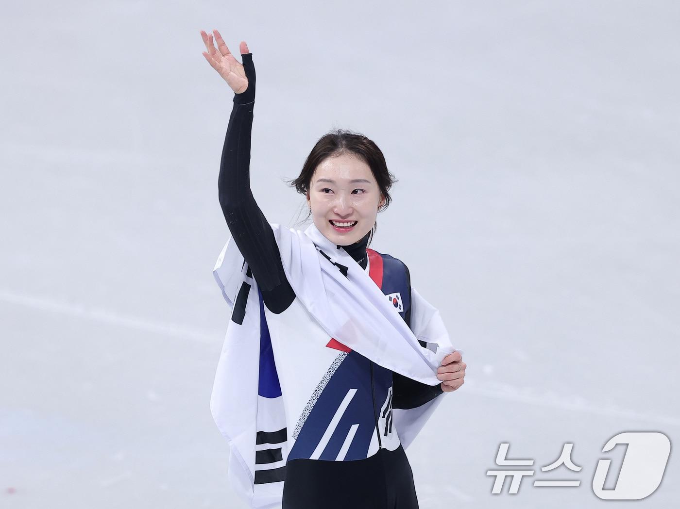본문 이미지 - 쇼트트랙 최민정.  ⓒ 뉴스1 김성진 기자