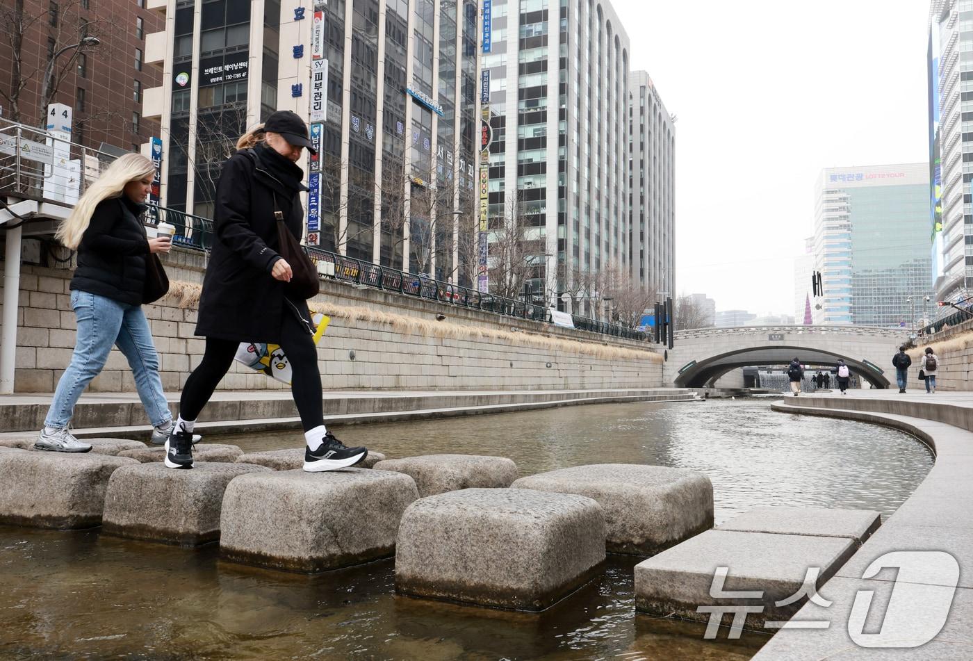 본문 이미지 - 〈자료사진〉