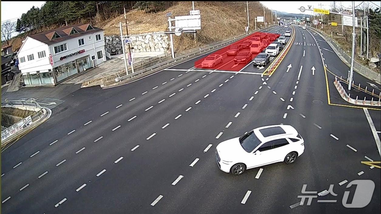 본문 이미지 - 적용 후 차량 대기열.(강릉시 제공, 재판매 및 DB 금지) 2026.2.23/뉴스1