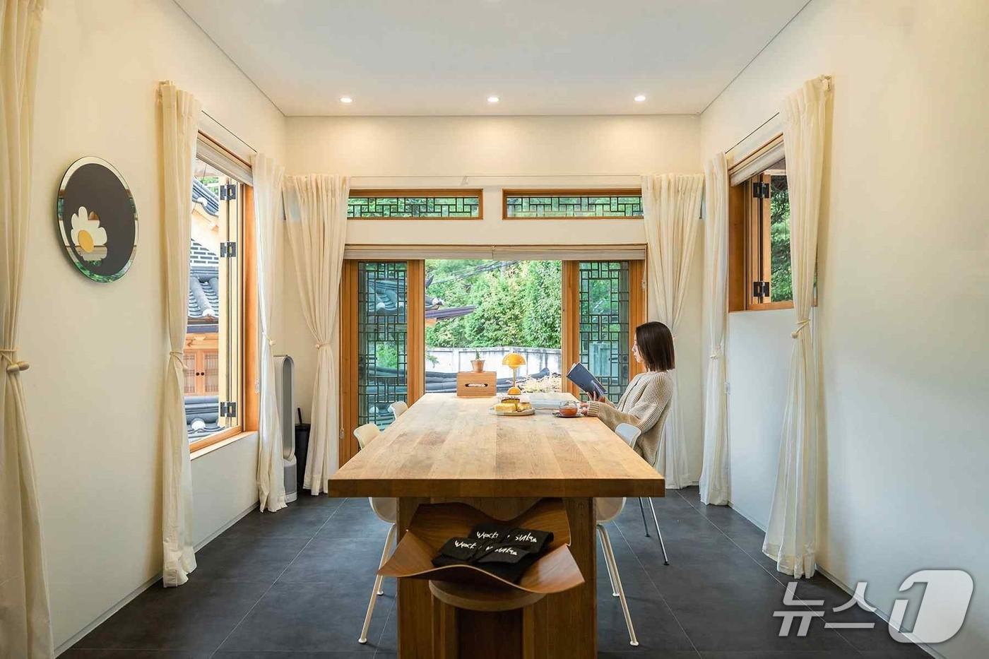 본문 이미지 - 릴랙스 스팟 108곳 중 하나인 한옥/웰니스 숙소 '웰컴미스테익하우스'