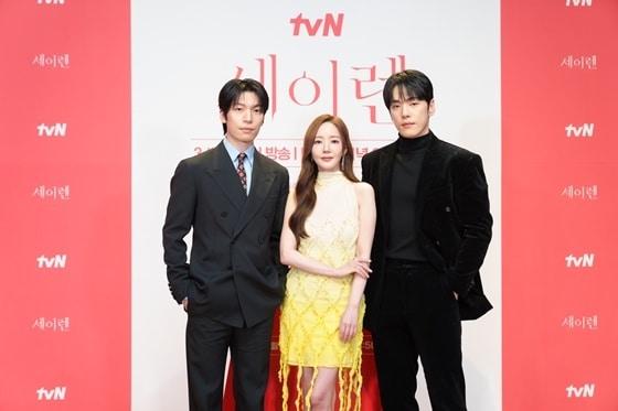 본문 이미지 - (왼쪽부터) 배우 위하준, 박민영, 김정현/ 사진제공=tvN