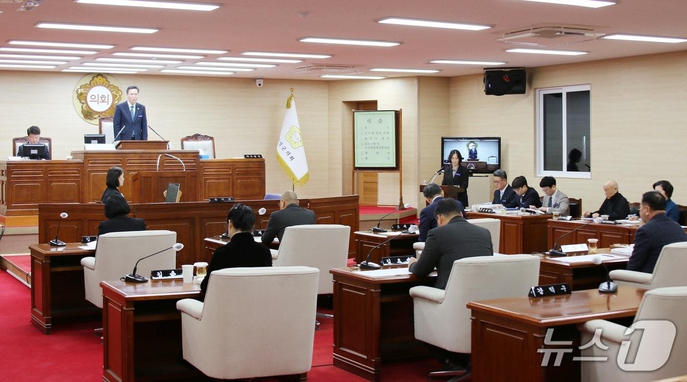 본문 이미지 - 곡성군의회 본회의장(곡성군의회 제공)  