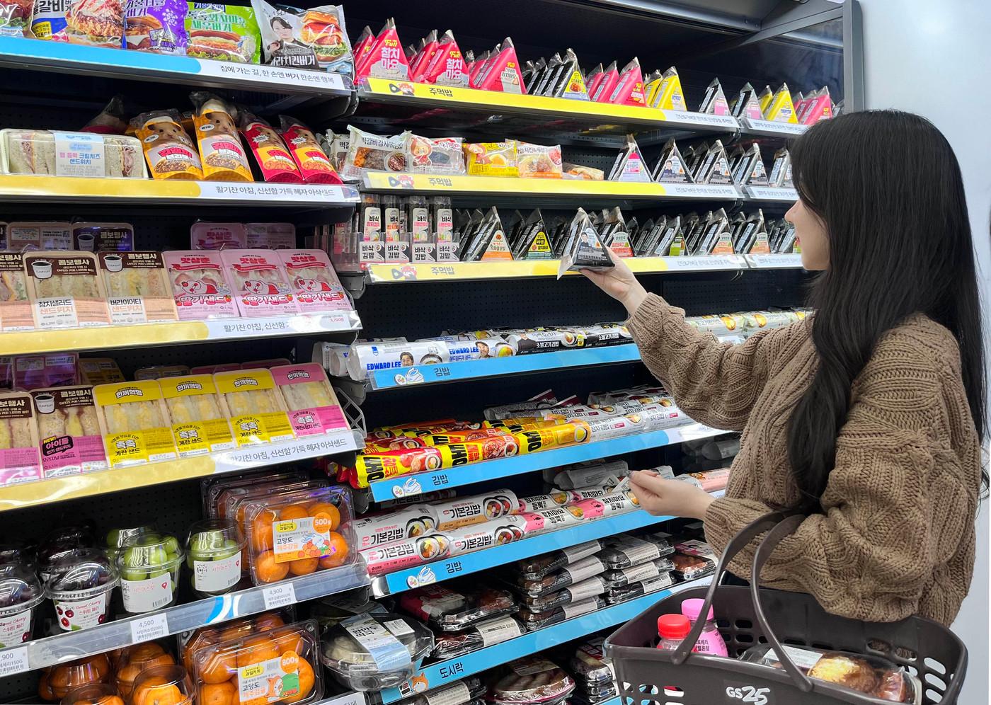 본문 이미지 - 흑백요리사 간편식 시리즈(GS리테일 제공)