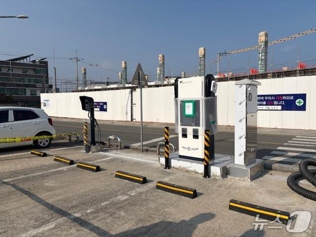 본문 이미지 - 강원 속초지역 전기차 충전시설.(속초시 제공, 재판매 및 DB 금지)