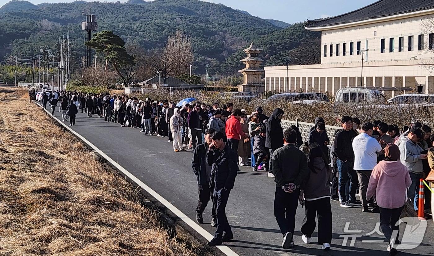 본문 이미지 -  국립경주박물관이 마련한 신라금관 특별전에 110일 동안 28만2500여명이 찾았다.(경주박물관 제공, 재판매 및 DB금지) 2026.2.24/뉴스1