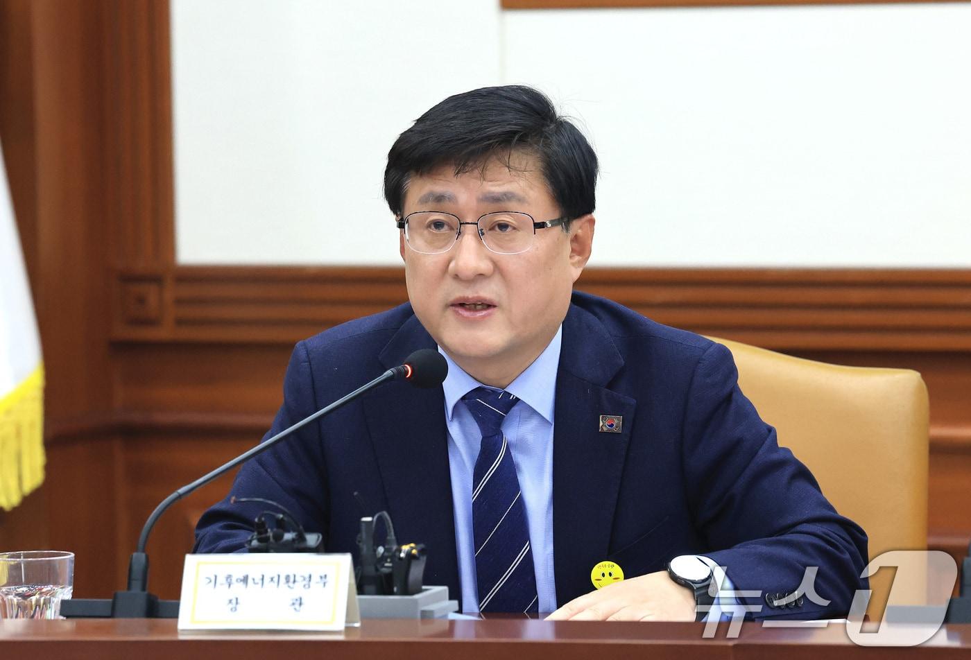 본문 이미지 - 김성환 기후에너지환경부 장관 2026.2.25 ⓒ 뉴스1 임세영 기자