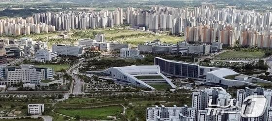 본문 이미지 - 충남도청 소재지 내포신도시 전경.(도 제공. 재판매 및 DB금지)/뉴스1