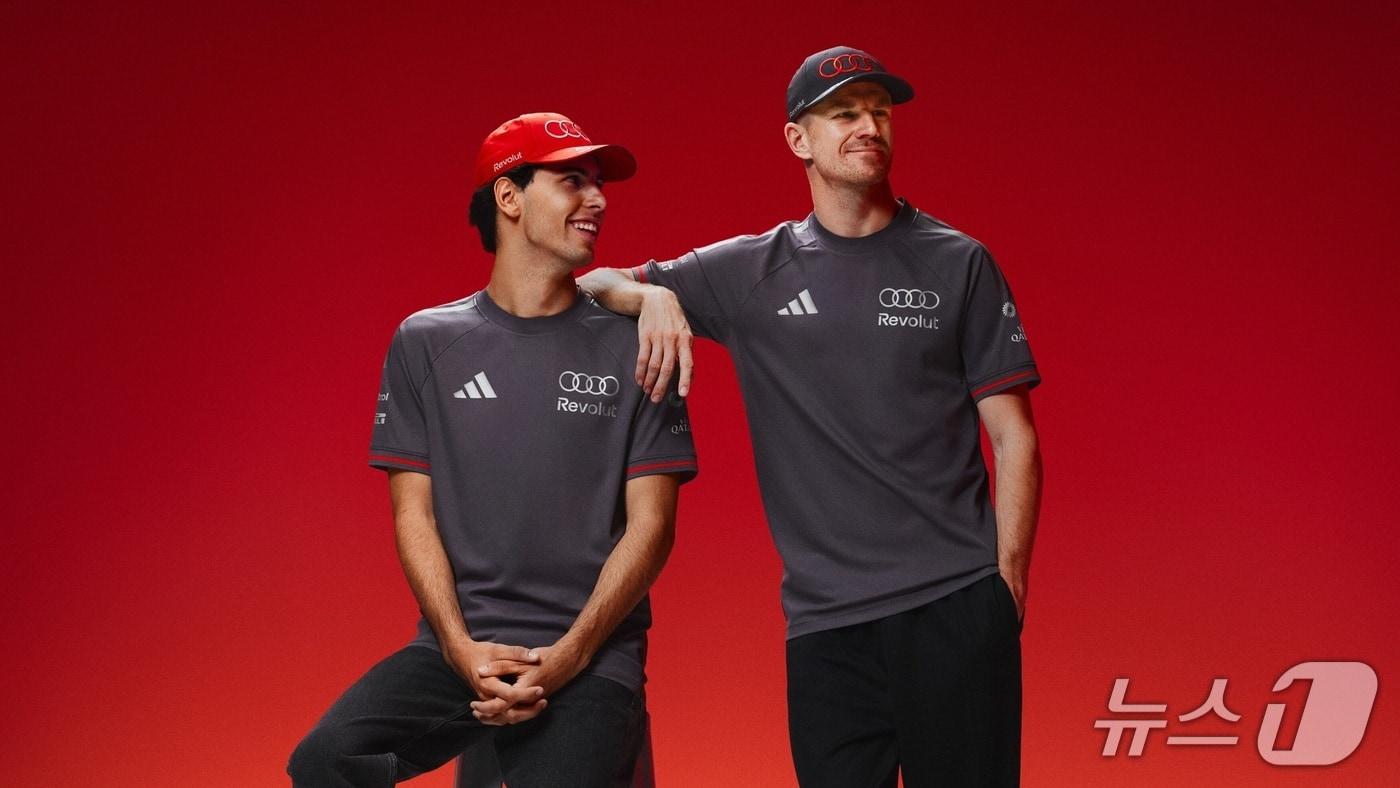 본문 이미지 - 아우디, 아디다스 X 아우디 레볼루트 F1 팀 컬렉션 글로벌 출시(아우디 제공) 