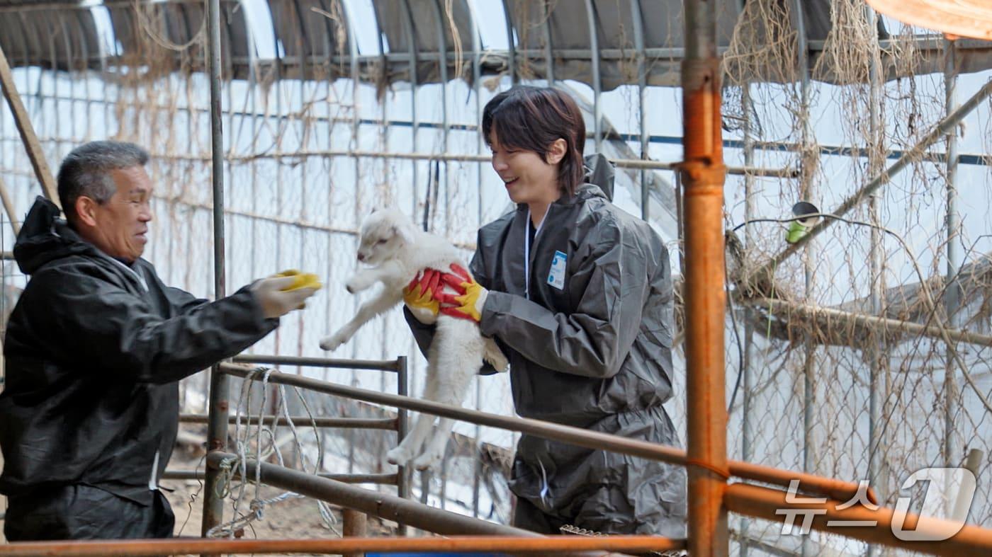 본문 이미지 - 전북 임실군의 공식 유튜브 채널인 임실엔TV에 올해부터 MZ세대 대세인 이유진 배우가 전격 출연해 새로운 형태의 신규콘텐츠를 선보인다.(임실군제공, 재판매 및 DB금지)2026.2.25/뉴스1