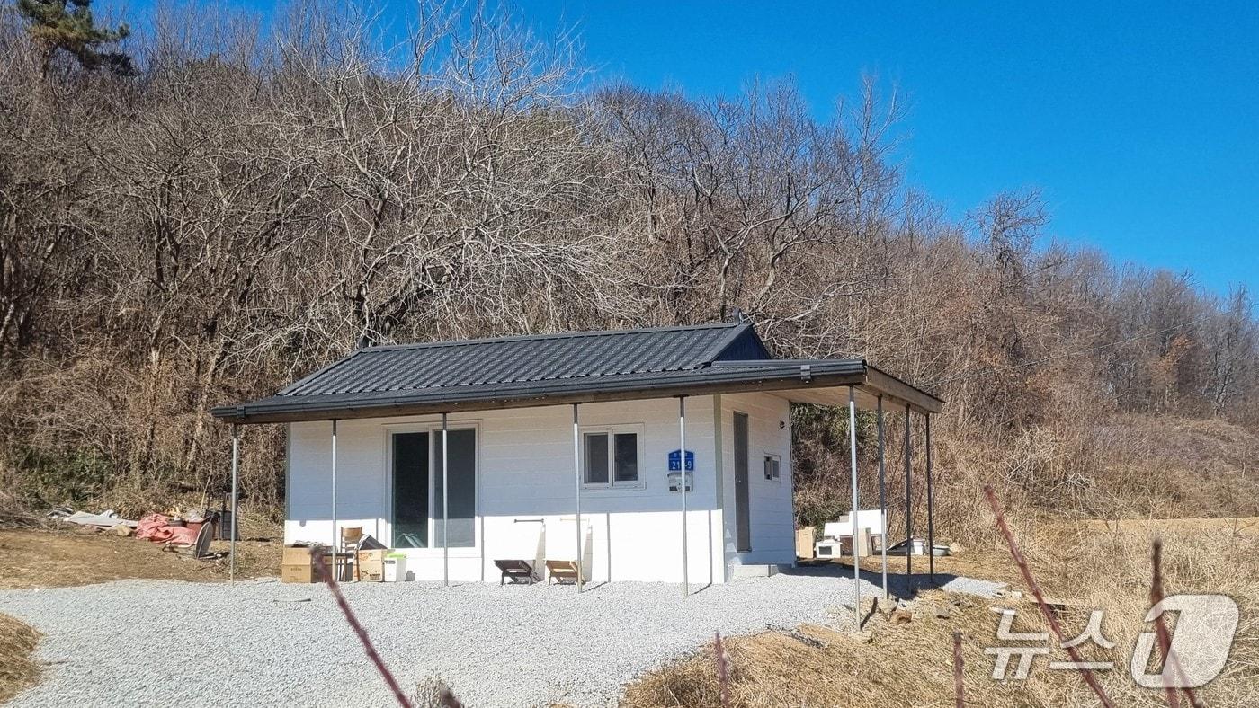 본문 이미지 - 주거환경 개선 마친 독립유공자 후손 주택. (한국해비타트충남세종지회 제. 재판매 및 DB금지)