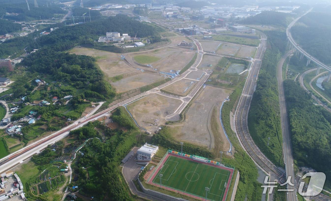 본문 이미지 -  부산 기장군 장안읍에 위치한 동남권 산단 전경. (기장군 제공. 재판매 및 DB금지)